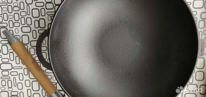 Казан Wok сковорода Biol вок чугун новая Биол