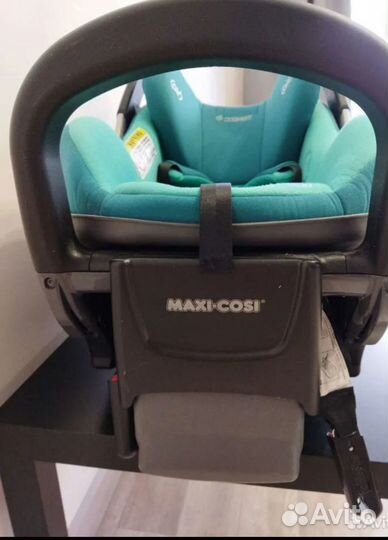 Автолюлька maxi cosi Кабрио фикс с базой isofix