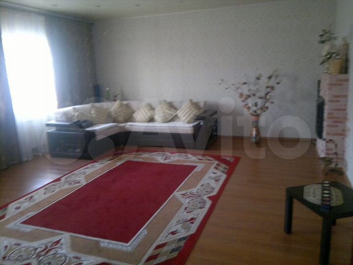 Коттедж 245 м² на участке 6 сот.