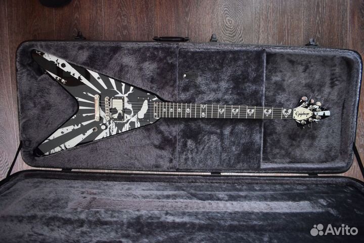 Epiphone Robb Flynn Love / Death Bariton