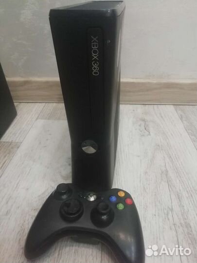 Xbox 360 прошит freeboot (1 Tb) +700 игр