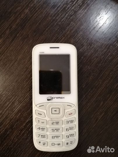 Музыкальное оборудование, фотоаппарат, телефон