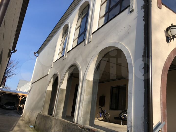 Дом 531 м² на участке 10 сот.