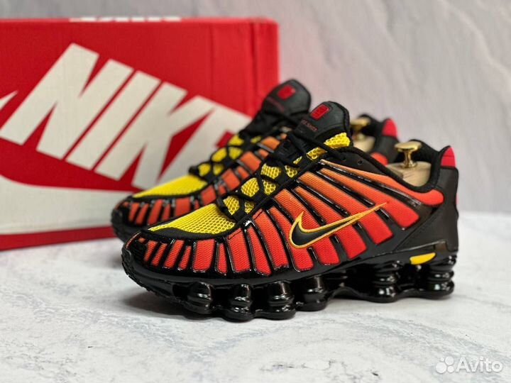 Nike Air Shox:Легендарная модель,новое дыхание