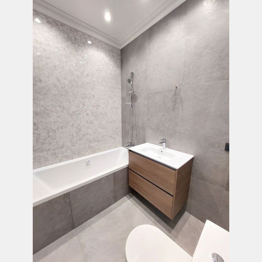 3-к. квартира, 89 м², 17/33 эт.