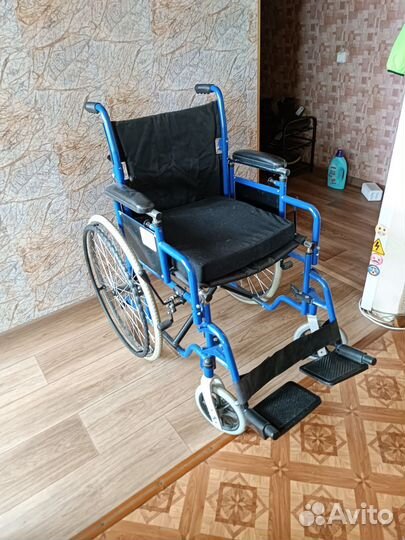 Инвалидная коляска