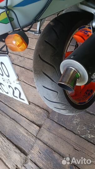 Suzuki gsx r srad 750