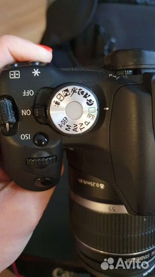 Зеркальный фотоаппарат canon