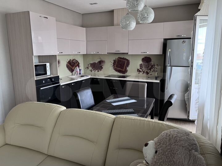 2-к. квартира, 54 м², 6/9 эт.