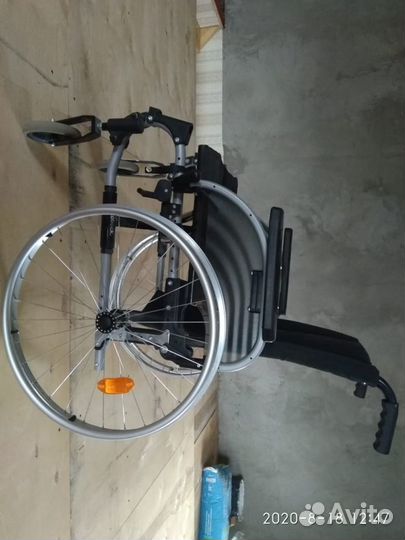 Коляска инвалидная