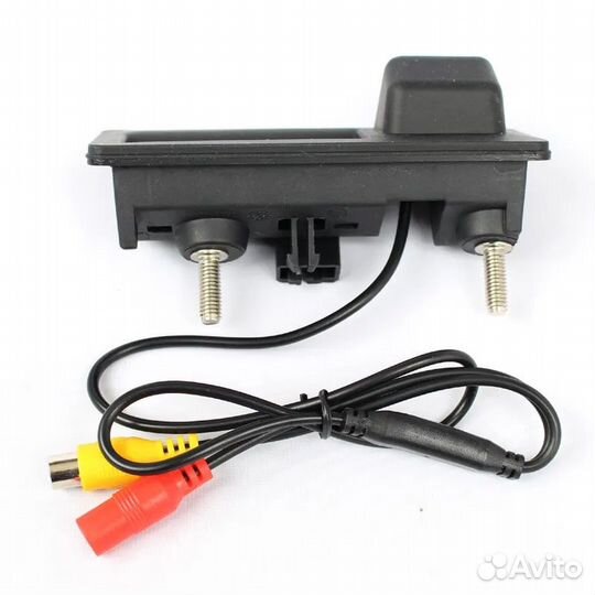 Камера заднего вида AHD 1080p 170* на Volkswagen