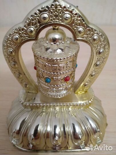 Молитвенный буддийский барабан