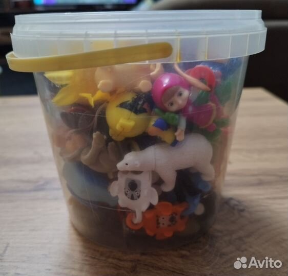 Киндеры набором