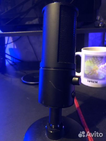 Микрофон Razer Seiren X + Подарочек