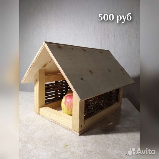 Домик для птиц. Кормушки для птиц