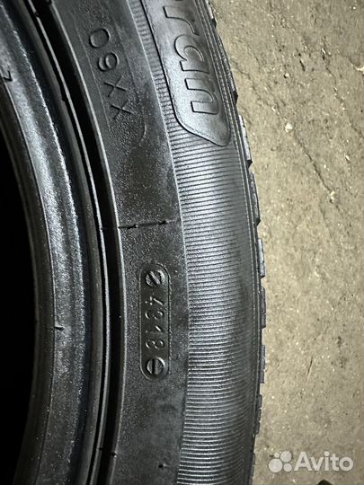 Kormoran Snow 215/55 R17 98V