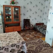 3-к. квартира, 56 м², 1/3 эт.