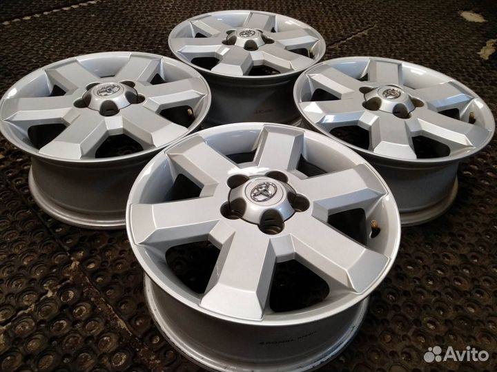 Диски R16 Toyota Rav 4 Corolla Camry Alphard 4 шт