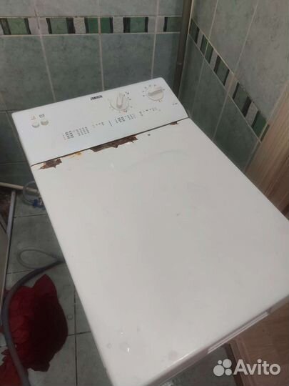 Стиральная машина с вертикальной загрузкой