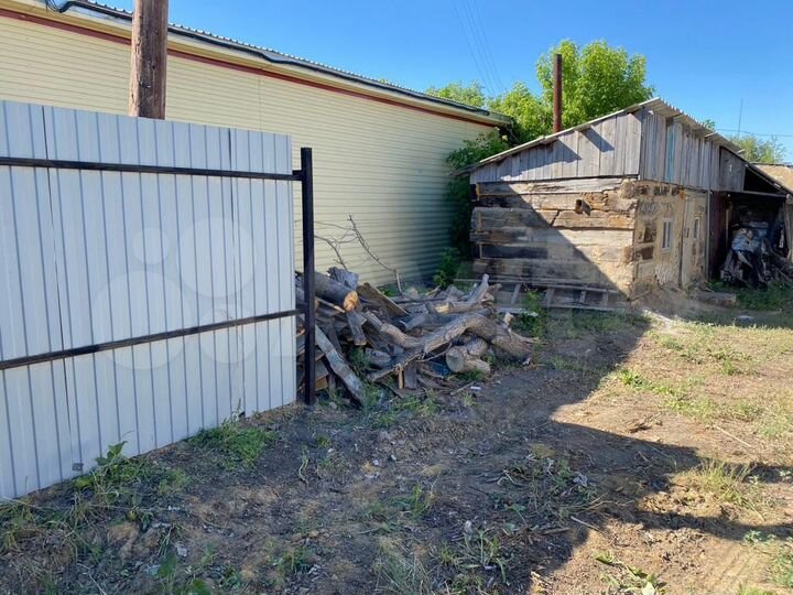 Дом 42,6 м² на участке 6,76 га