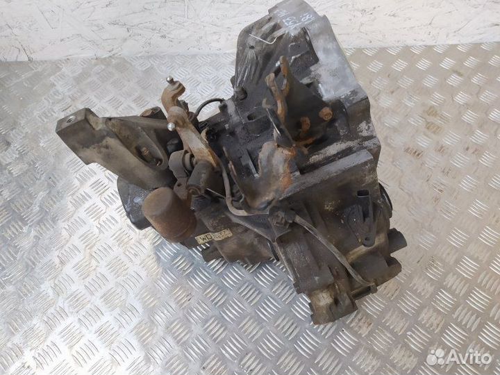 Б/У Б/У кпп механическая (МКПП) 5-ступенчатая Из