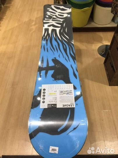 Сноуборд Drake League