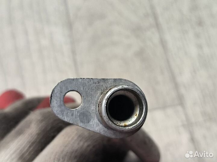 Трубка кондиционера короткая Nissan Note E11