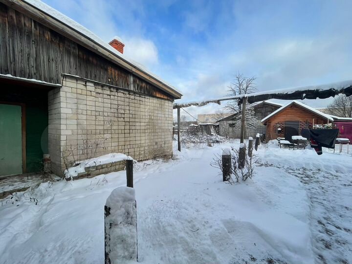 Дом 69,3 м² на участке 20 сот.