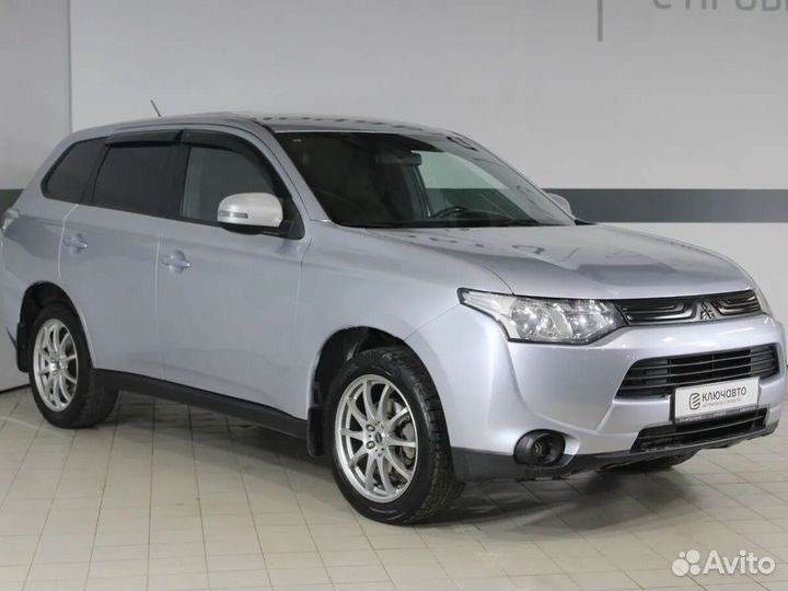 Mitsubishi Outlander 2.0 CVT, 2012, 143 100 км