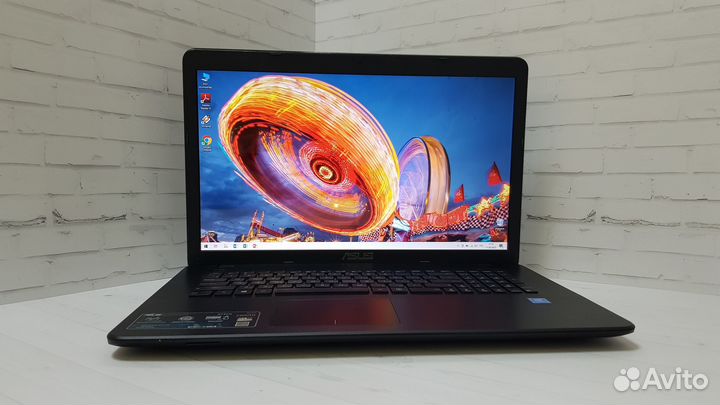Быстрый ноутбук Asus 4ядра/17.3