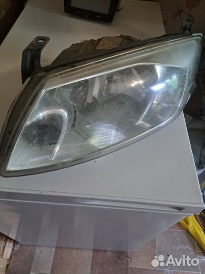 Фара левая LADA Granta