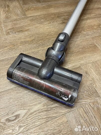 Пылесос dyson dc62