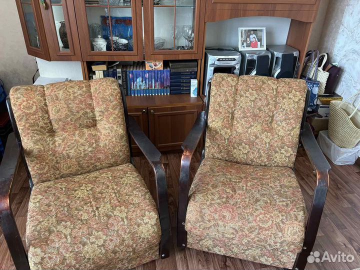 Кресло бу 2шт. диван