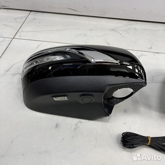 Накладки на боковые зеркала Land Cruiser 200