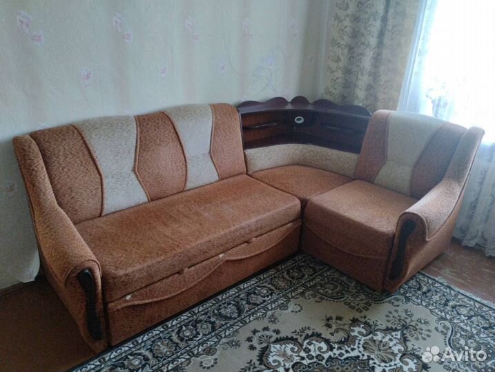 Угловой диван бу