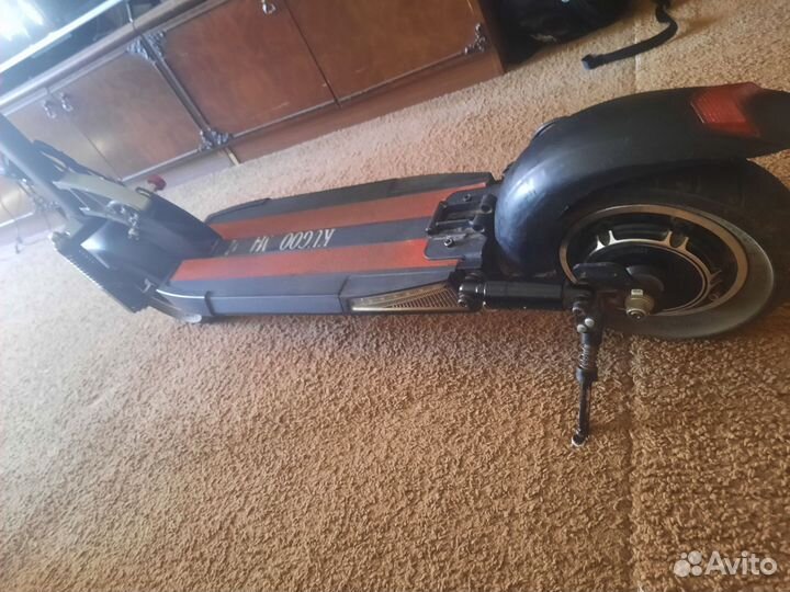 Электросамокат Kugoo m4