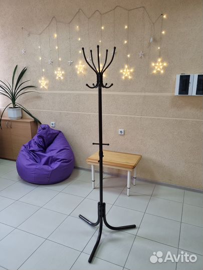 Вешалка для одежды напольная