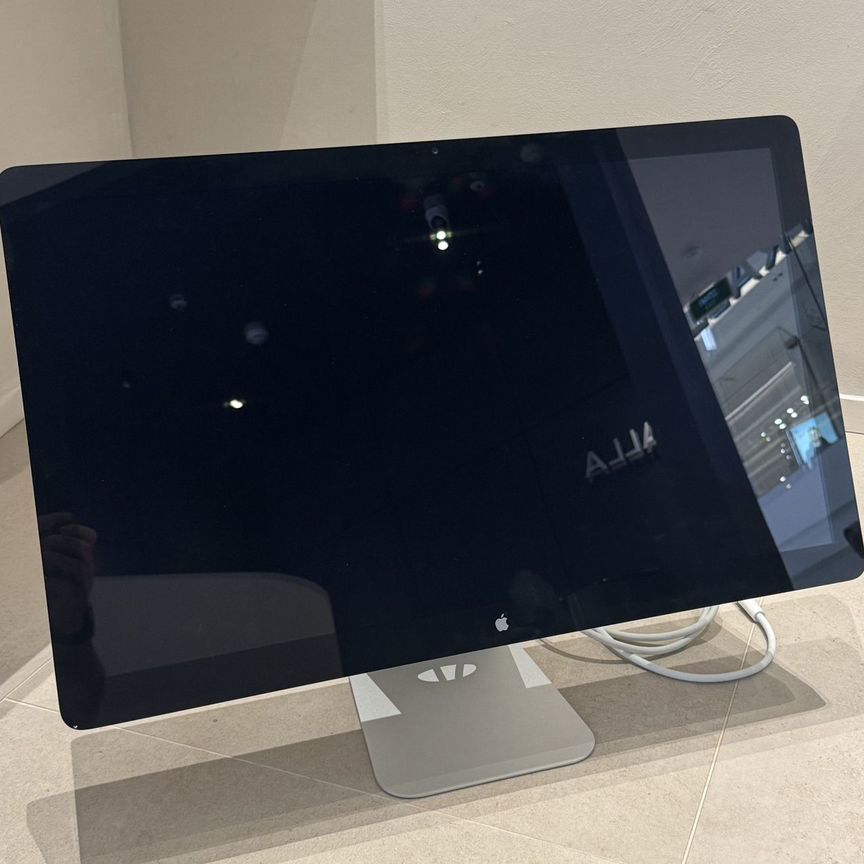 apple Thunderbolt Display 27インチ Apple Thunderbolt Display (27