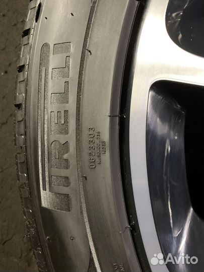 Зимние Колёса Bentley 285/45 R21 Б/у