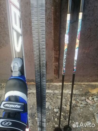 Беговые лыжи