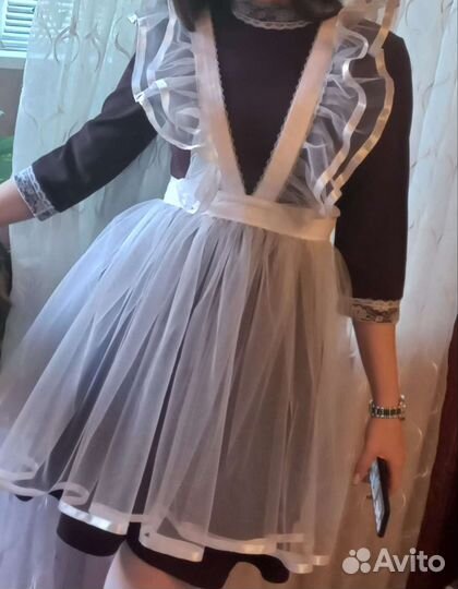 Школьный фартук