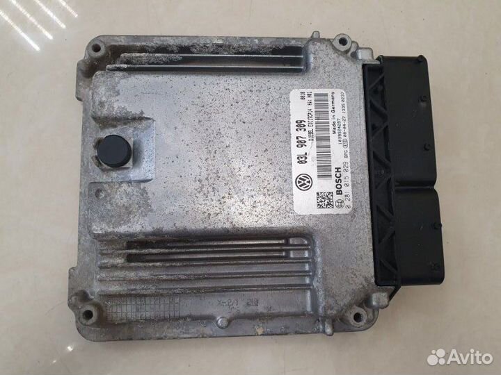 Блок управления двигателем Volkswagen Passat B6