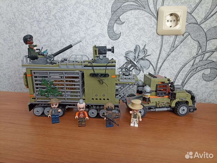 Развивающий автомобиль