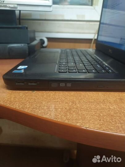 Ноутбук dell inspiron