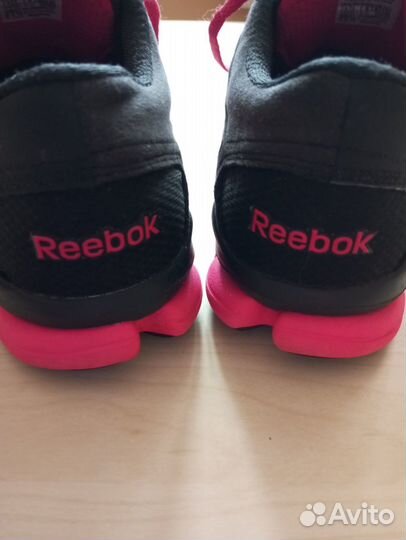 Кроссовки Reebok оригинал р.38