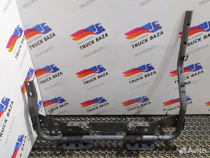 Кронштейн перекидок за кабину Renault Premium