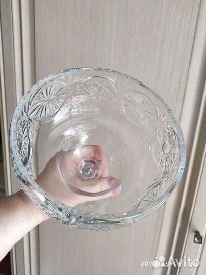 Конфетница, ваза на ножке