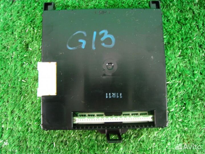 Блок электронный Toyota Yaris P13 2015