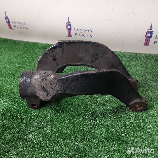 Крепление амортизатора правое Bmw X5 E70