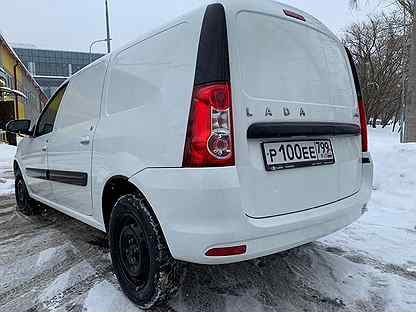Водитель ларгуса. Водитель ларгуса. Ларгус фургон белый. Самара фургон. Работа на своем ларгусе в москве.